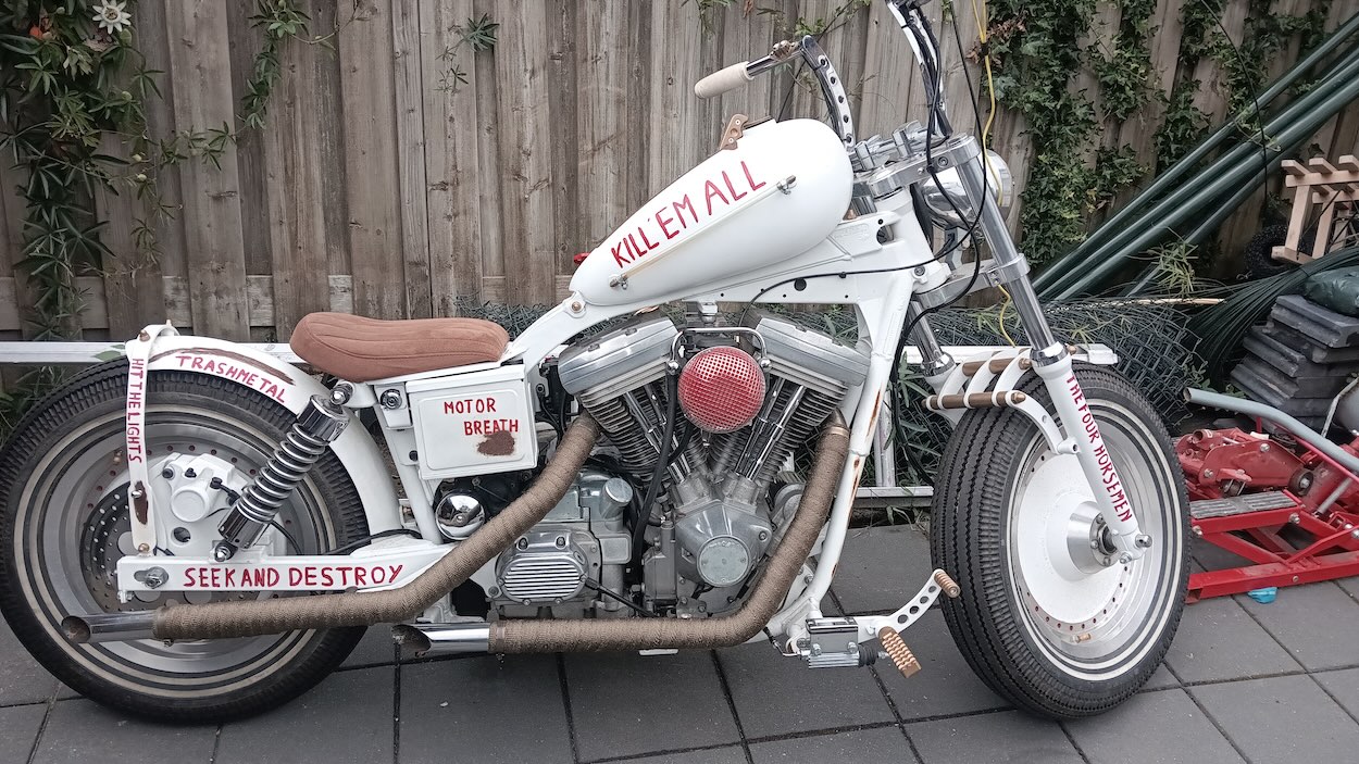 Harley-Davidson FXD Super Glide (1998)
