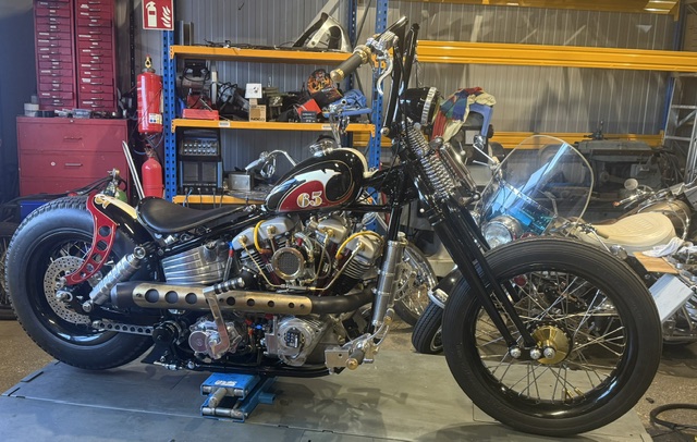 Harley-Davidson FLH Shovelhead (1979)