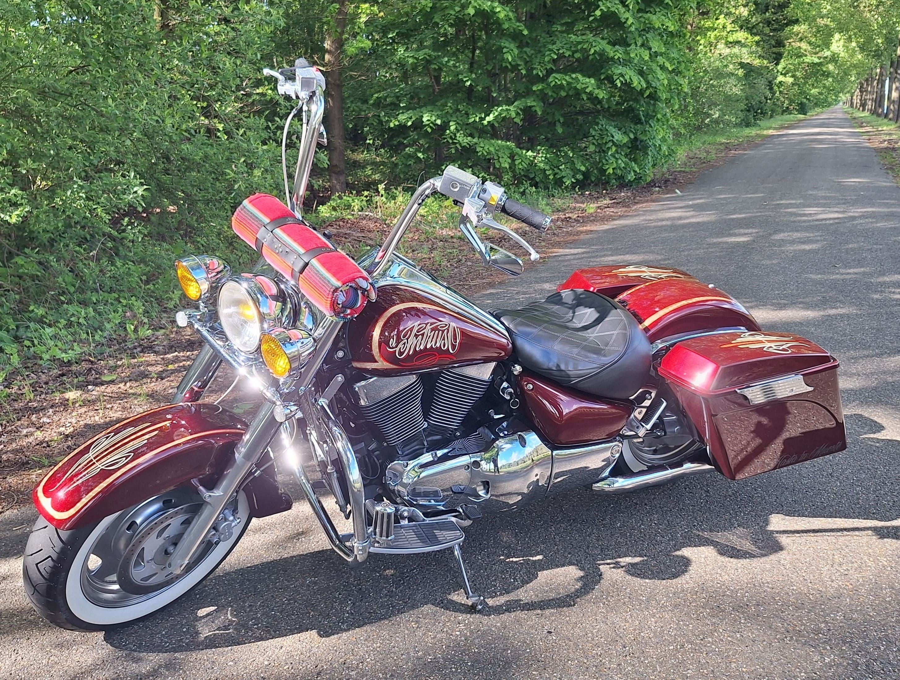 Suzuki VL1500LC Intruder (2004)