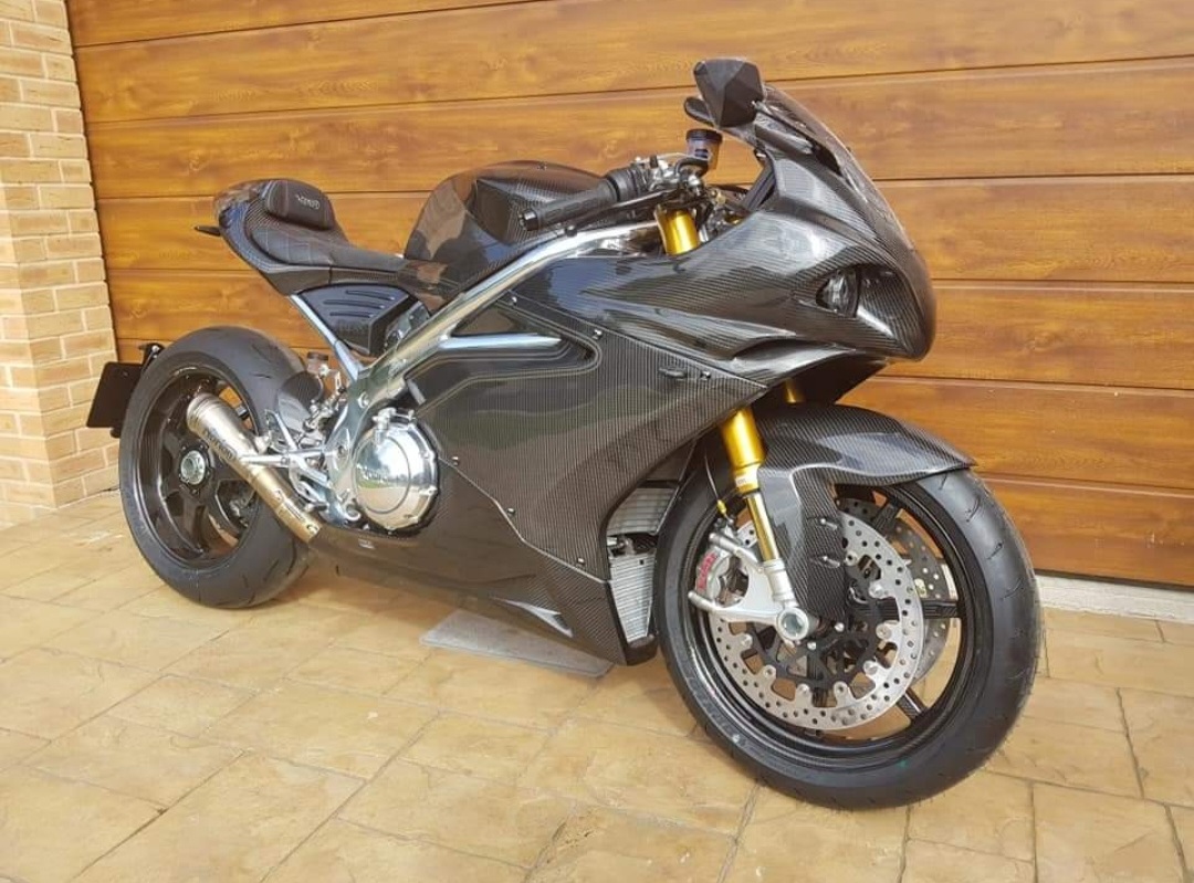 Norton V4SS (2018)